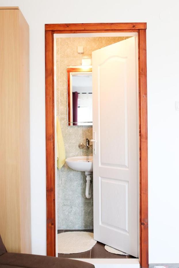 Charming Studio Masa Palić エクステリア 写真