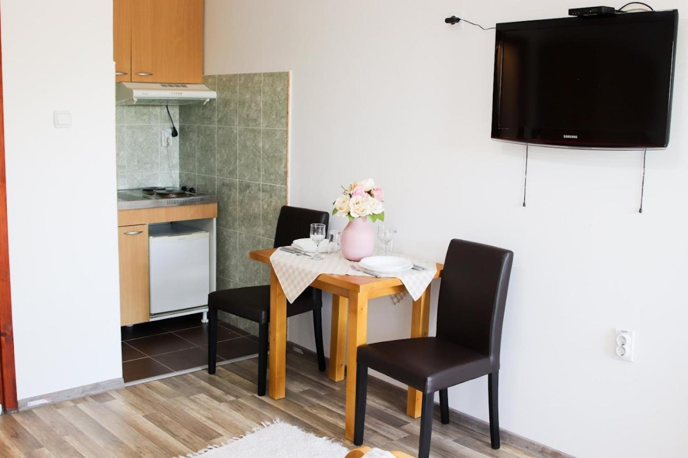 Charming Studio Masa Palić エクステリア 写真
